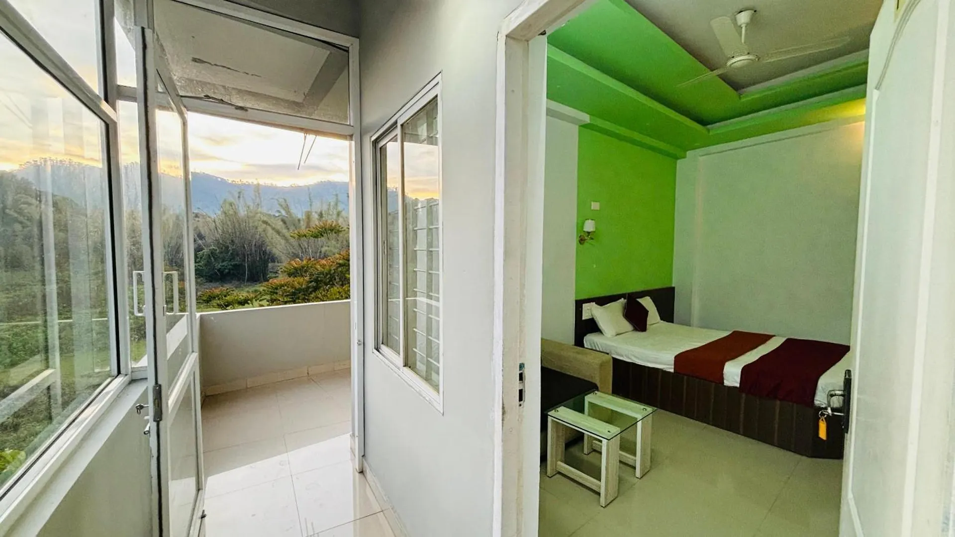 Safariya Forest Inn Thekkady India